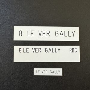 Étiquettes blanches
